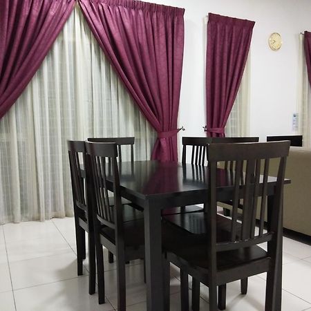 Masayu Putrajaya Homestay Екстер'єр фото